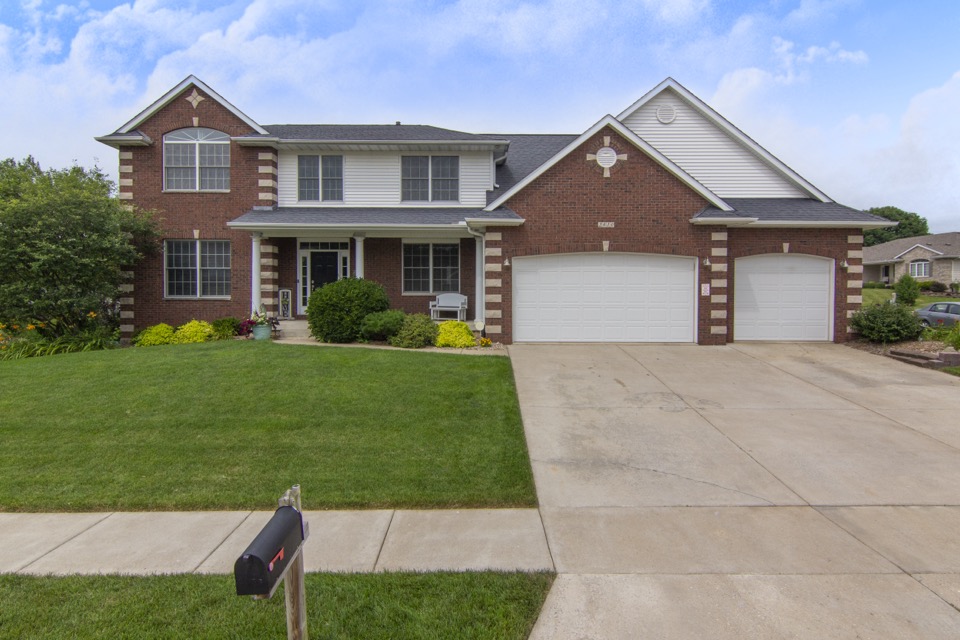 mainrealestate4